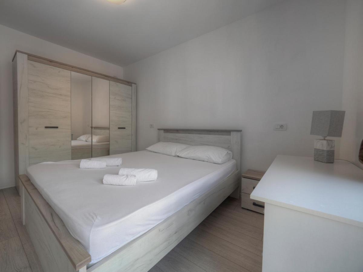 Family Three Bedroom Apartment Brando Budva Exterior photo