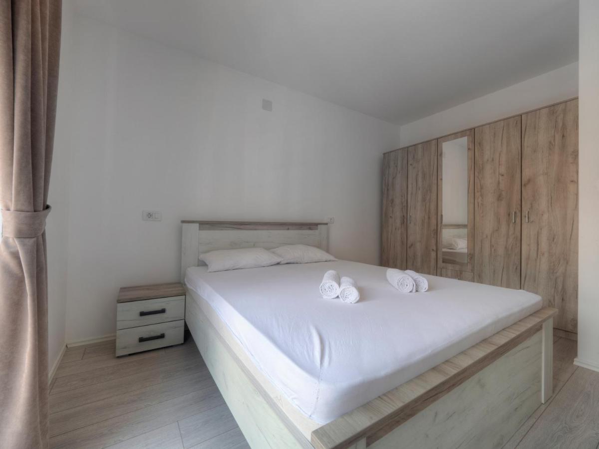 Family Three Bedroom Apartment Brando Budva Exterior photo
