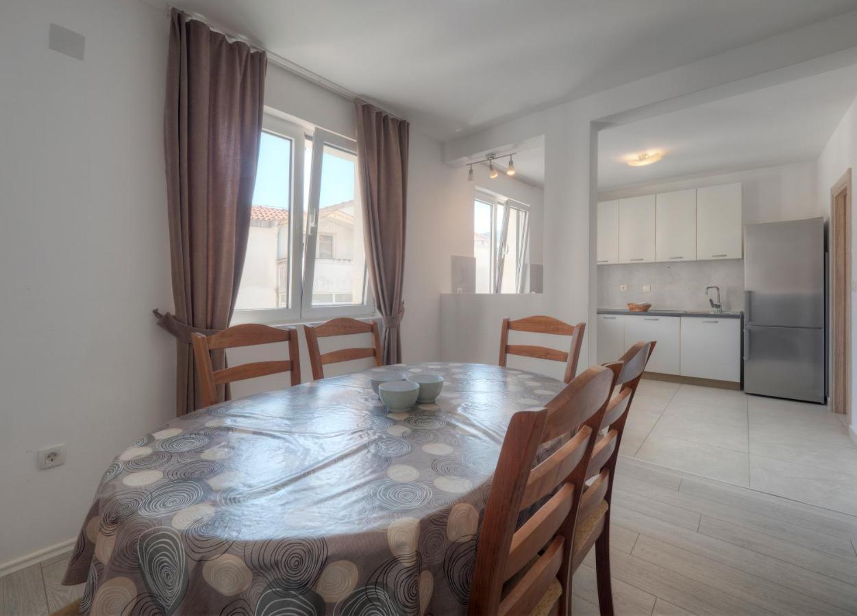 Family Three Bedroom Apartment Brando Budva Exterior photo