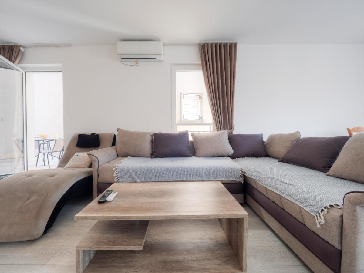 Family Three Bedroom Apartment Brando Budva Exterior photo